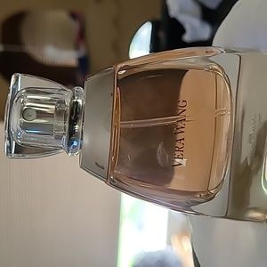 Vera Wang perfume